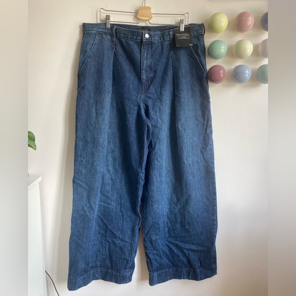Banana Republic Jeans High-Rise Relaxed Wide Leg Size 34 - Picture 2 of 10